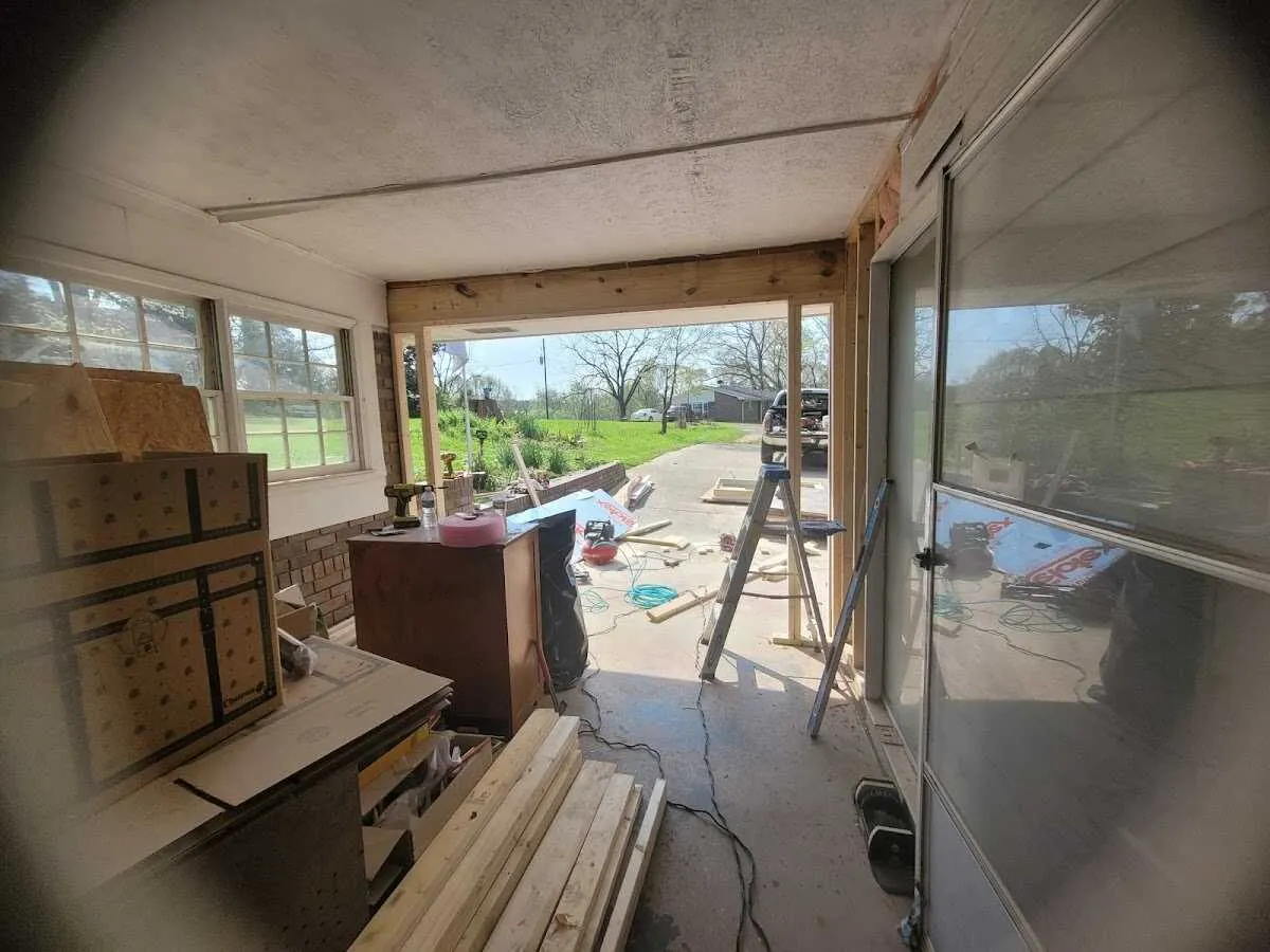 Air movers and dehumidifier for Water Mitigation Services in Yankton